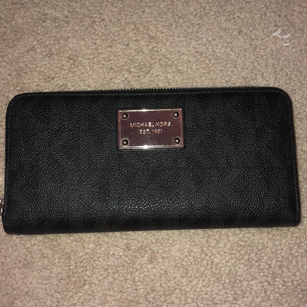 MICHAEL KORS WALLET